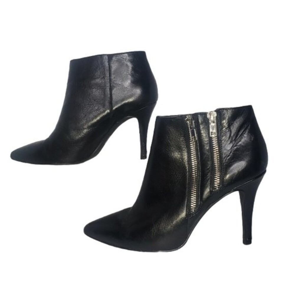 MICHAEL Michaell Kors DYLAN BLACK BOOTIES WITH ZIPPER DETAILS SIZE 7.5